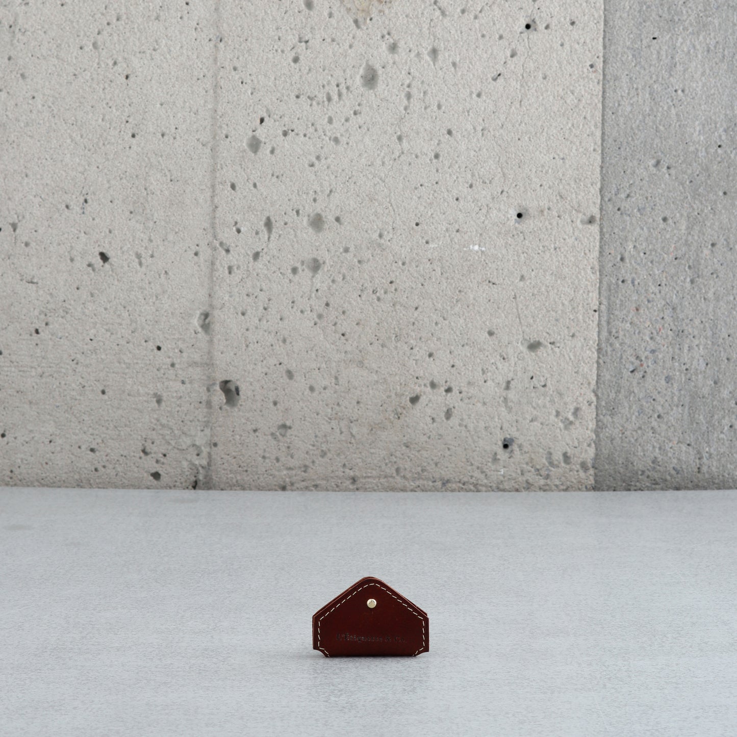 Rangement d'écouteurs en cuir