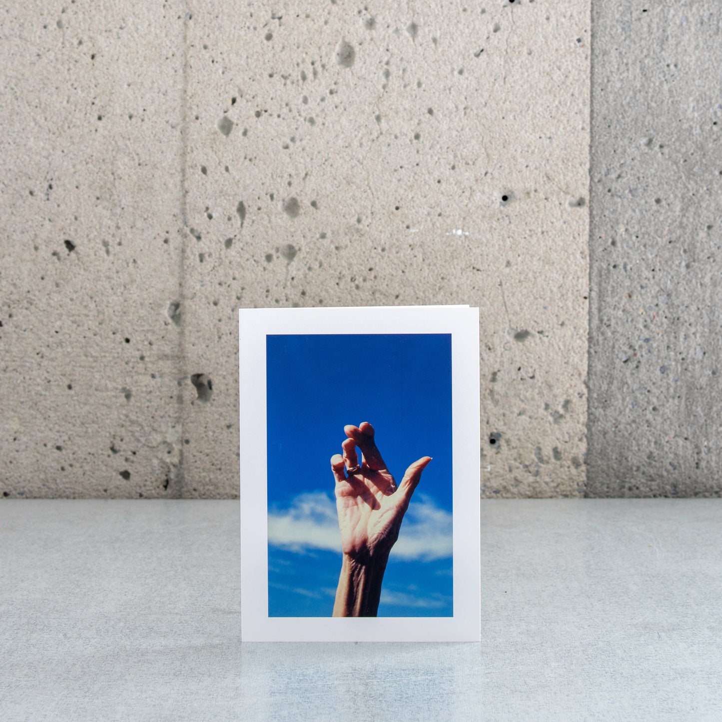 Carte pliée "Shyrl's Hand" - Naomi London