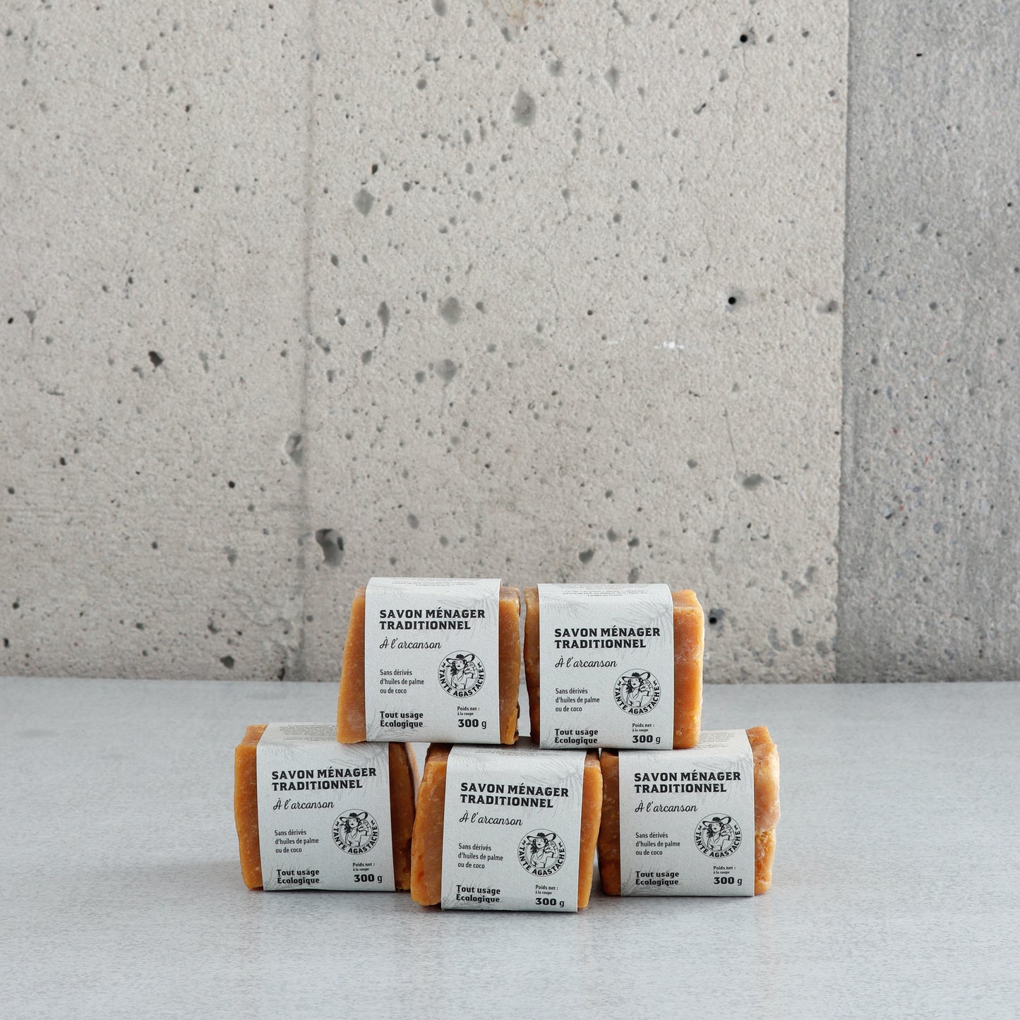 Savon ménager traditionnel à l'arcanson - Tante Agastache