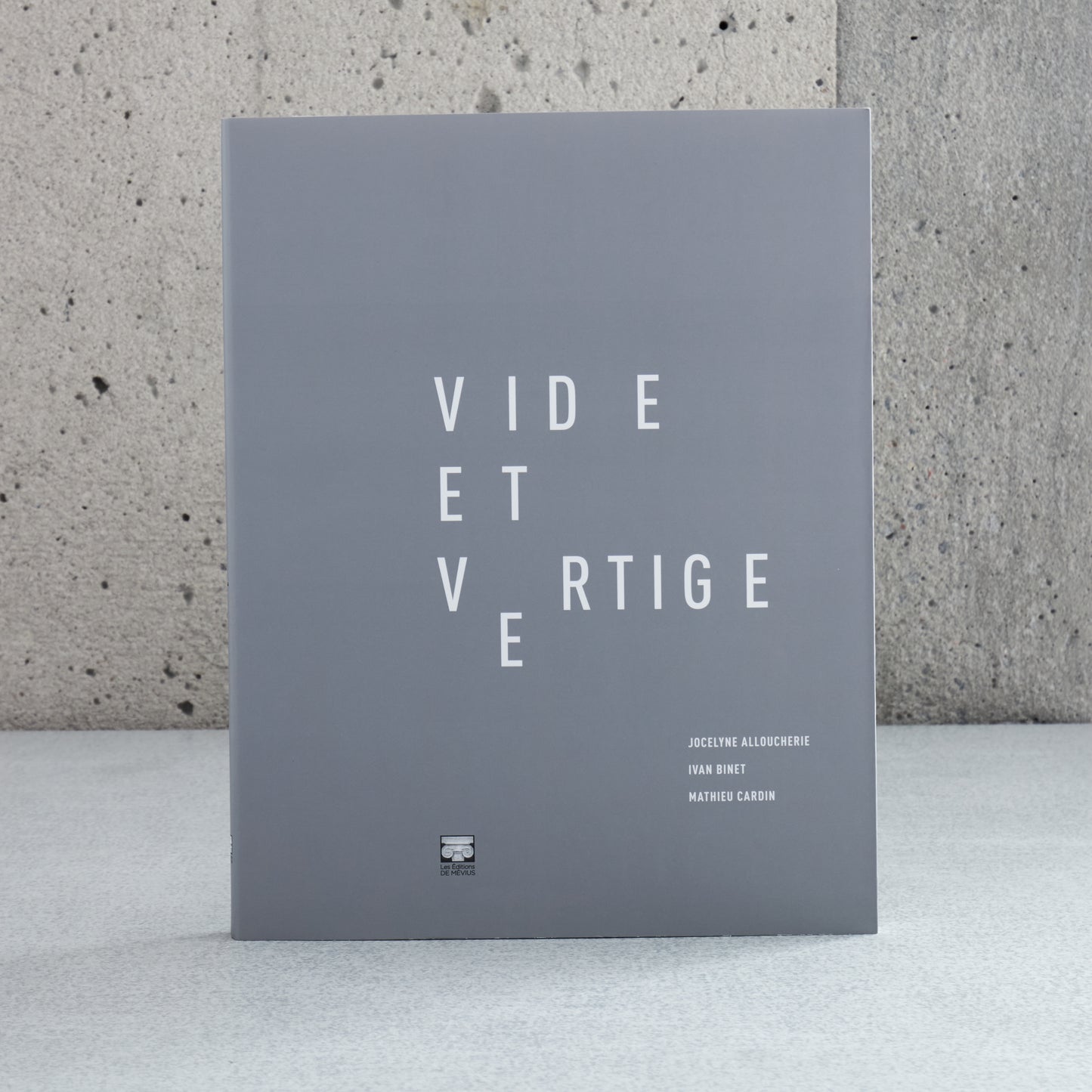 Vide et vertige