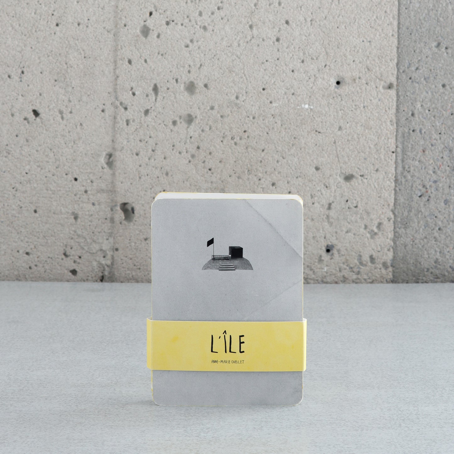 L'île - Anne-Marie Ouellet