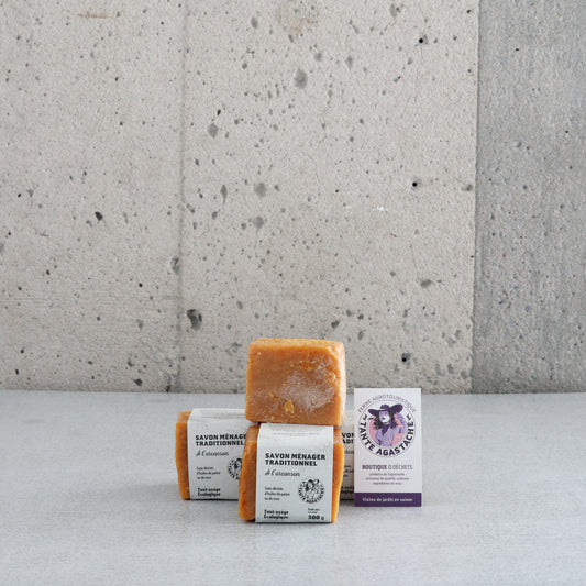 Savon ménager traditionnel à l'arcanson - Tante Agastache